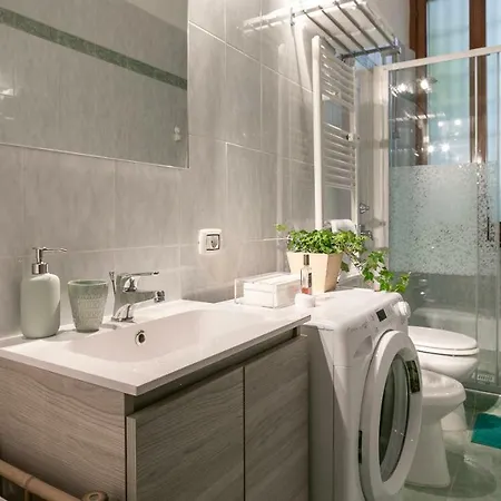 Next Stop - Station Апартаменты Милан